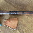 Cargar imagen en el visor de la galería, Hacha Tomahauk custom de Nil Fonseré, Tiger Maple con motivos tribales