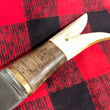 Cargar imagen en el visor de la galería, Cuchillo Custom Period Tristan de “Leyendas de Pasión” por Joan Pérez