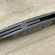 Cargar imagen en el visor de la galería, Navaja Gitano Gen 2, edición única, customizada a mano Por Gudy Van Poppel, Fat Carbon/Magnacut/ Titanio