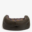 Cargar imagen en el visor de la galería, Cama Barbour para perros de cera y algodón de 30 pulgadas