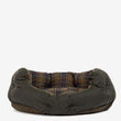 Cargar imagen en el visor de la galería, Cama Barbour para perros de cera y algodón de 35 pulgadas