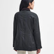 Cargar imagen en el visor de la galería, Chaqueta encerada Barbour Beadnell para mujer color VERDE