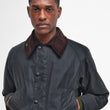 Cargar imagen en el visor de la galería, Chaqueta Classic Bedale BARBOUR para hombre Color VERDE (SAGE)