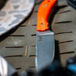 Cargar imagen en el visor de la galería, Cuchillo Trail Drop GMT Garcimonte, color Naranja
