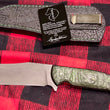 Cargar imagen en el visor de la galería, Cuchillo “Víbora” Damasteel RWL y cachas fat carbon Jungle War, de Alejandro Medrano
