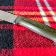 Cargar imagen en el visor de la galería, Cuchillo multitarea forjado Beetle de Alejandro Medrano, micarta verde
