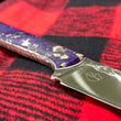 Cargar imagen en el visor de la galería, Cuchillo “Aguja” forjado por Alejandro Medrano, con abedul estabilizado y  texturizaciones
