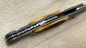 Navaja Gitano Gen 2, edición única, customizada a mano Por Gudy Van Poppel, Stag/Magnacut/ Titanio
