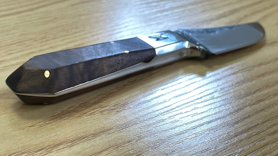 Cuchillo “Tanatos Bowie” integral Nil Fonsere, nogal Turco