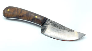 Cuchillo Skiner en cachas de Nogal de Nil Fonsere
