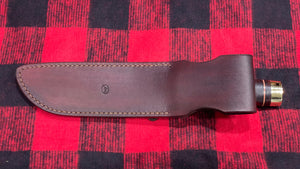 Cuchillo Custom Sog Mac V  de Paco Margarit, cuero y latón