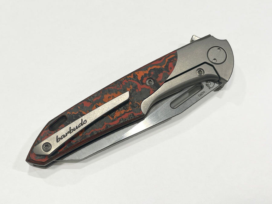 Navaja grabada semicustom de Miguel Barbudo Fat Carbon